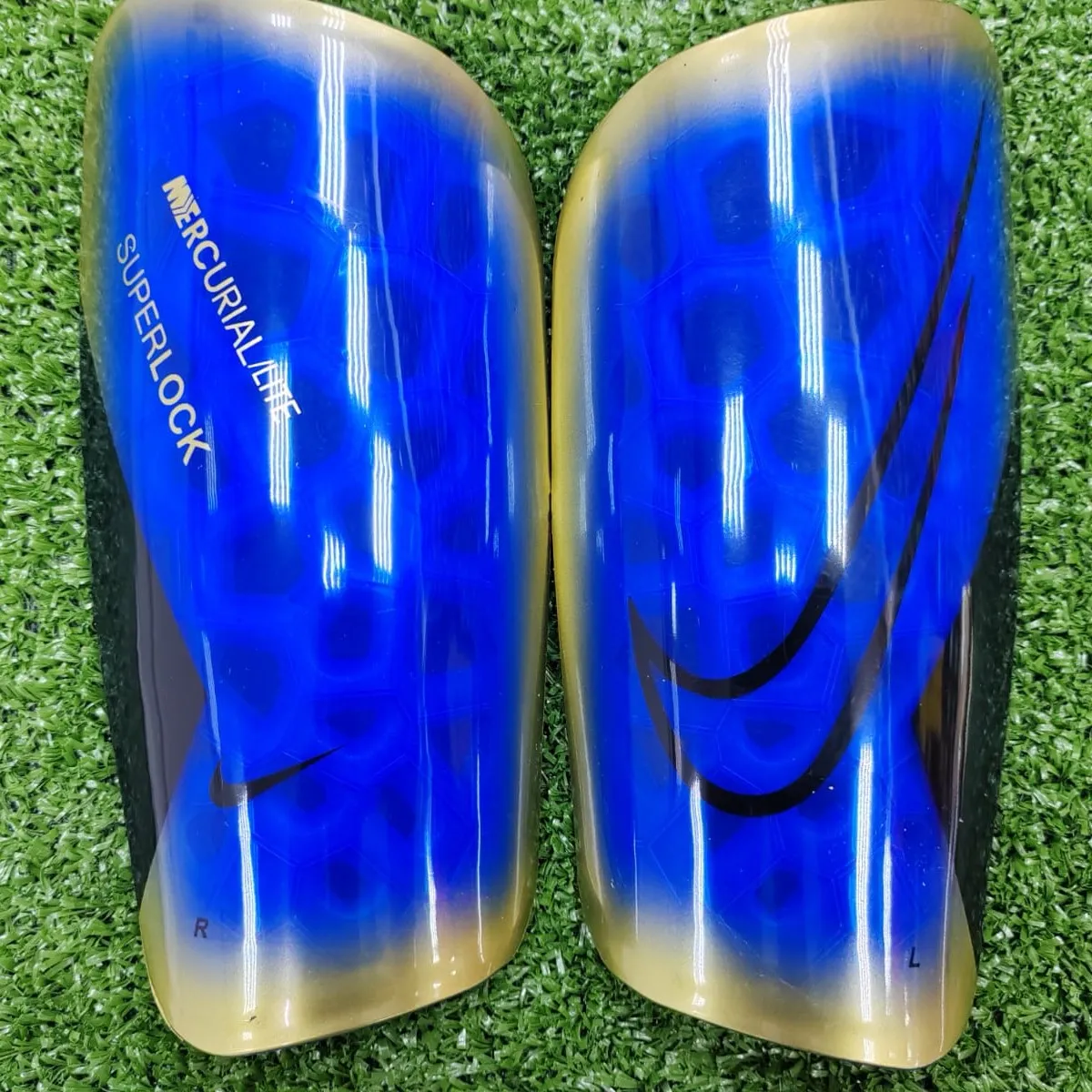 Щитки Nike Mercurial Lite SCH20