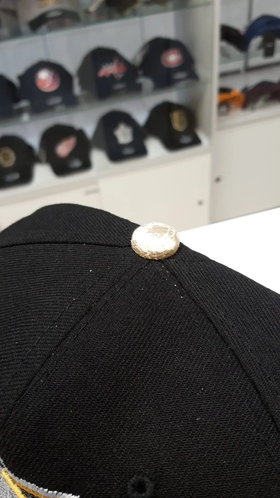 Бейсболка Вегас New Era 08 Snapback черная, 56-60