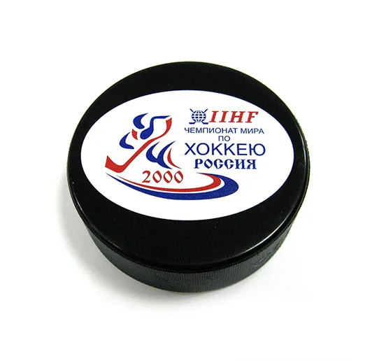 Шайба ЧМ 2000 Россия белая 1-ст.