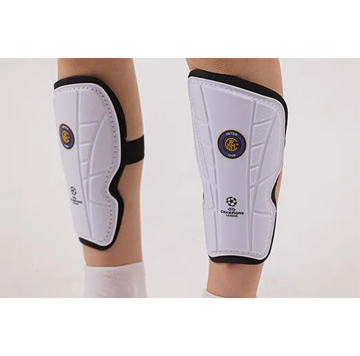 Щитки детские FC Inter 18 см